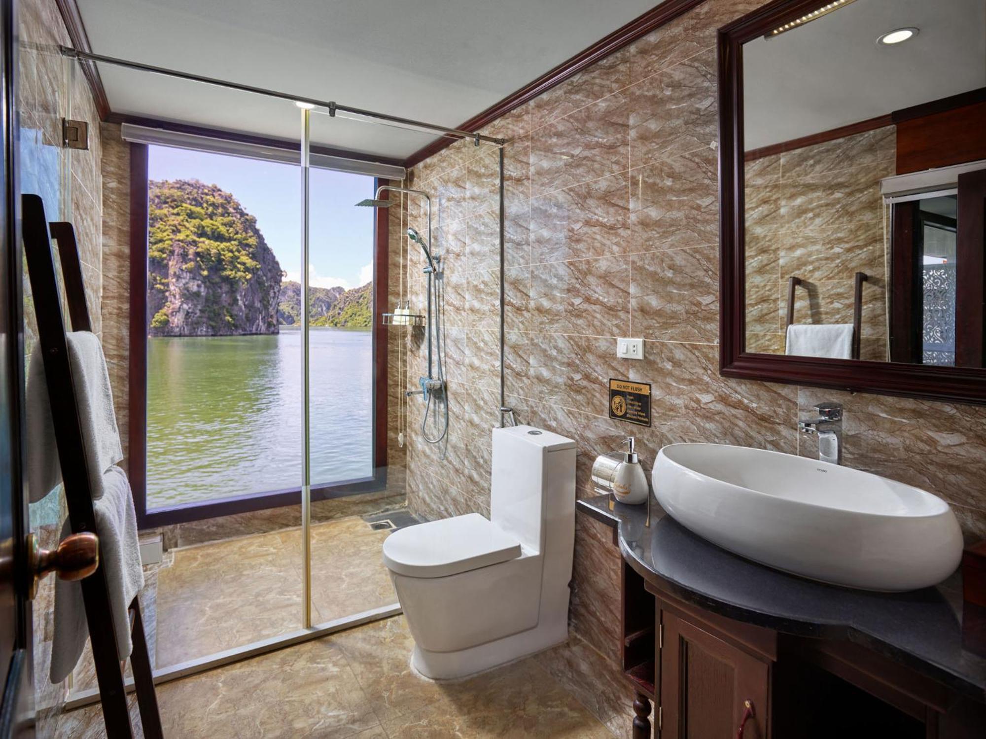 Le Journey Elegance Cruise Hotel Ha Long Bagian luar foto