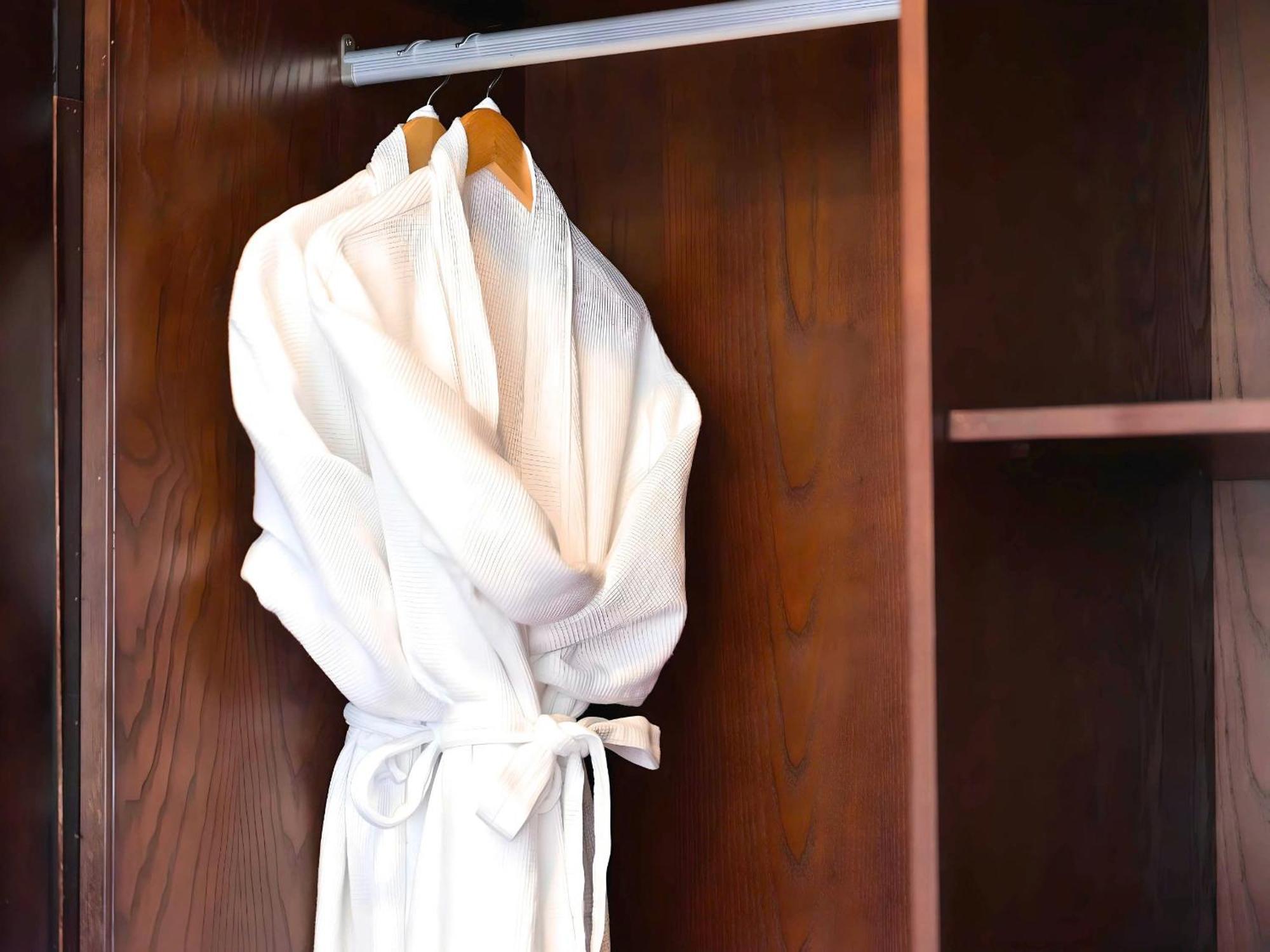 Le Journey Elegance Cruise Hotel Ha Long Bagian luar foto