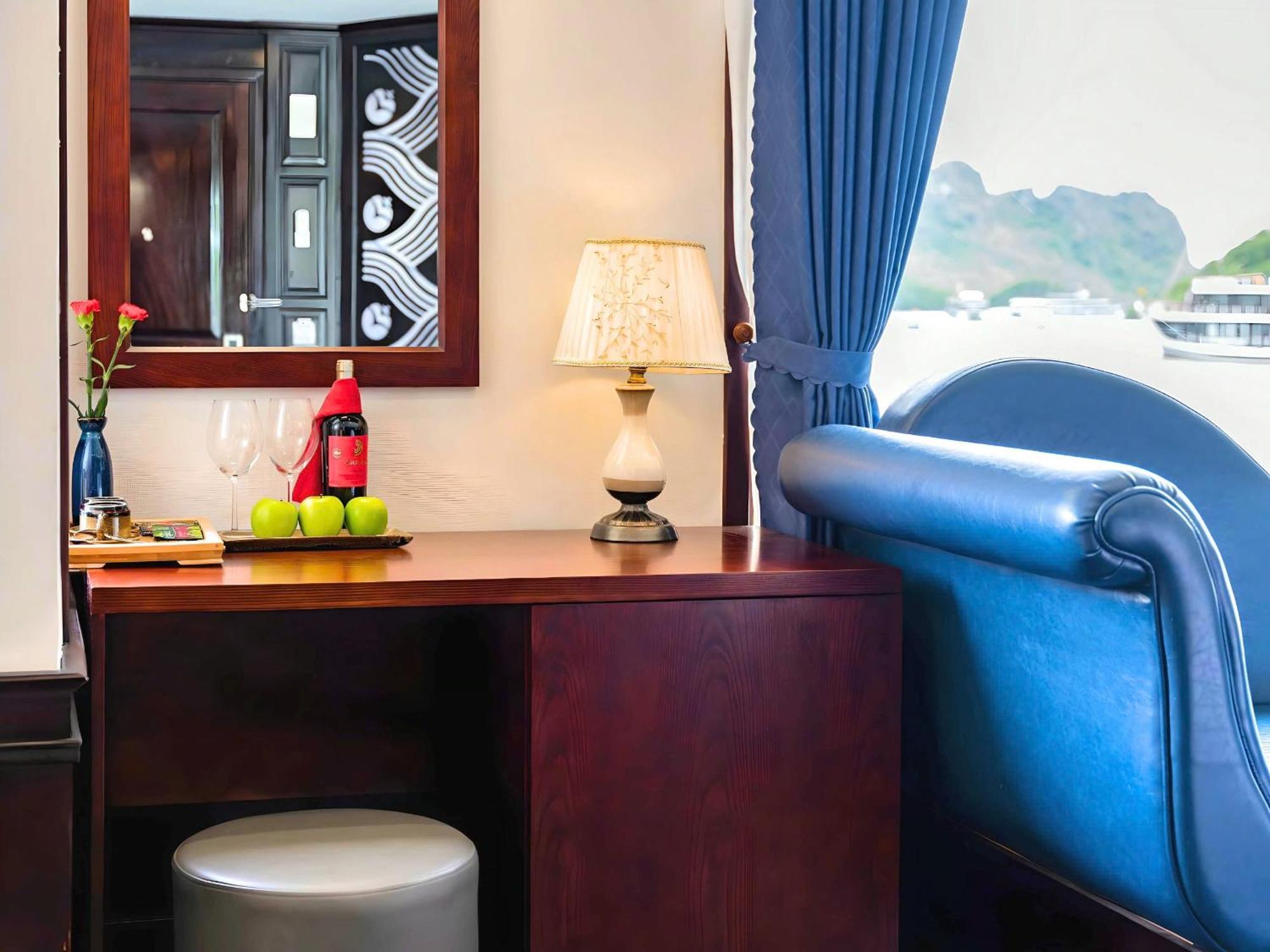 Le Journey Elegance Cruise Hotel Ha Long Bagian luar foto